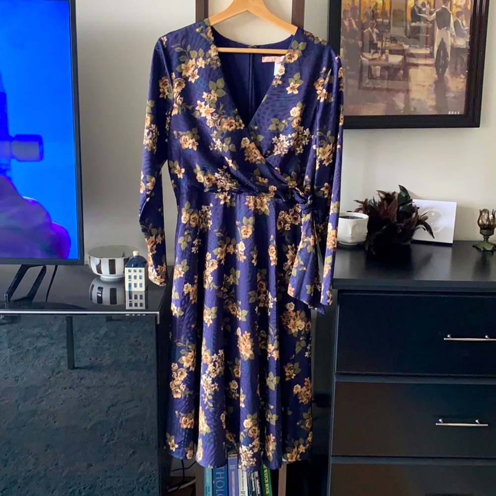 Hutch
Juliet Faux Wrap Dress